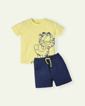 Stylish Cat Outfit for Young Ones