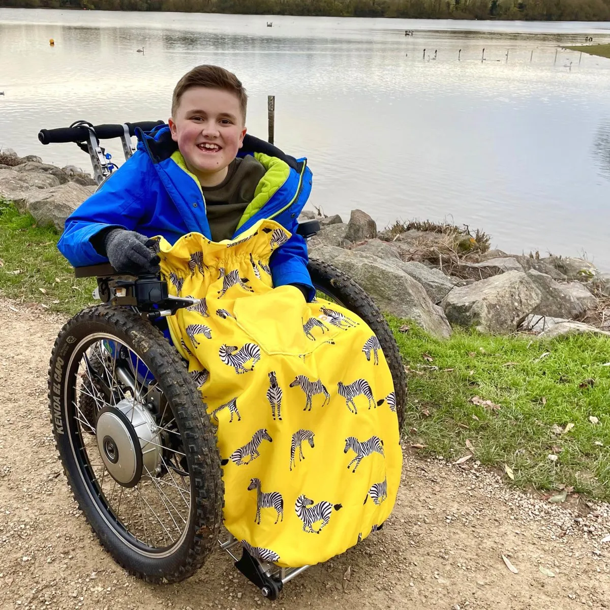 Kids Fleece-Lined Wheelchair Cosy Ages 4-10