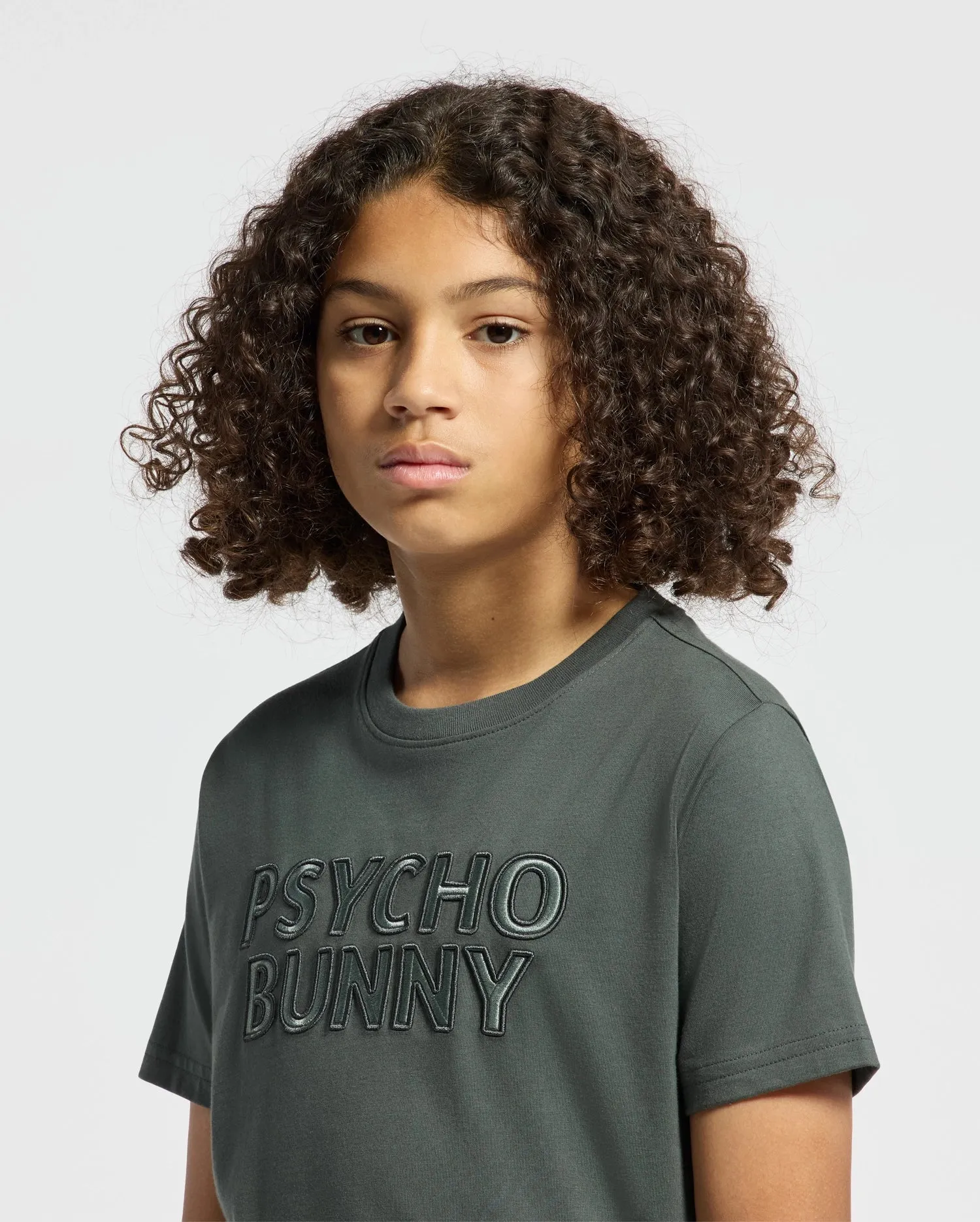 KIDS PIERCE EMBROIDERED GRAPHIC TEE - B0U116E200