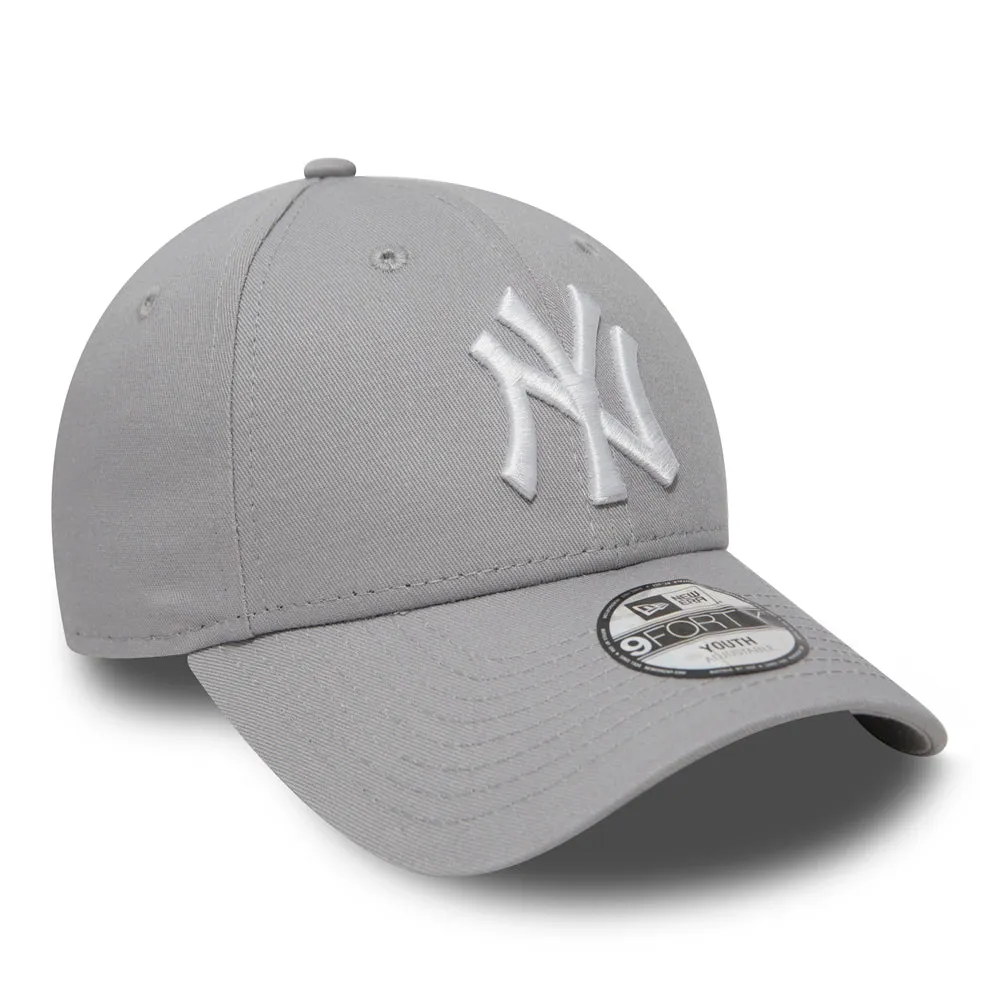 Kids Grey New Era NY Yankees 9FORTY Adjustable Cap