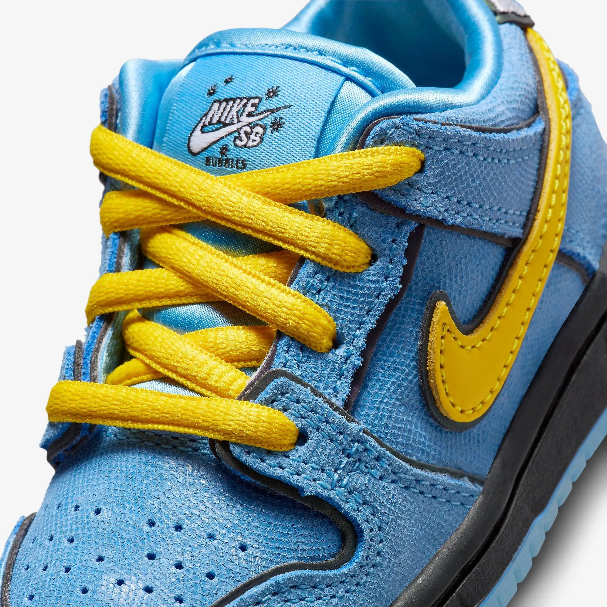 Youth Nike SB Dunk Low Pro Powerpuff Girls 'Bubbles' 2023