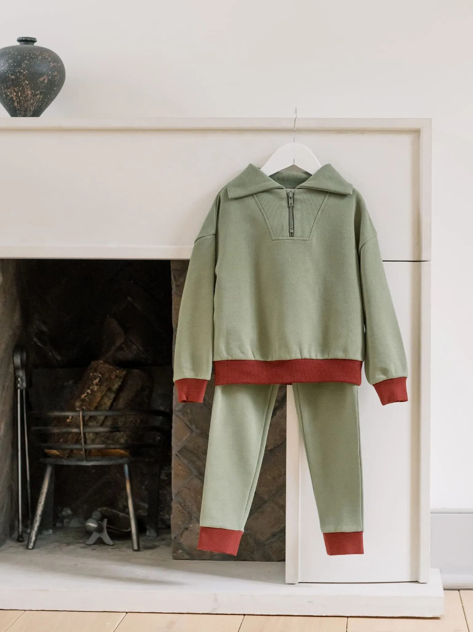 Olive Sammi Contrast Kids Jogging Bottoms